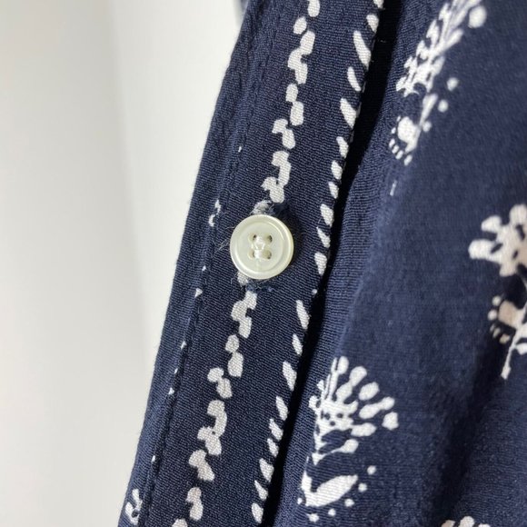 Loft Blue Floral Sleeveless Button Front 4" Shorts Romper Size Large Women’s - Picture 6 of 13